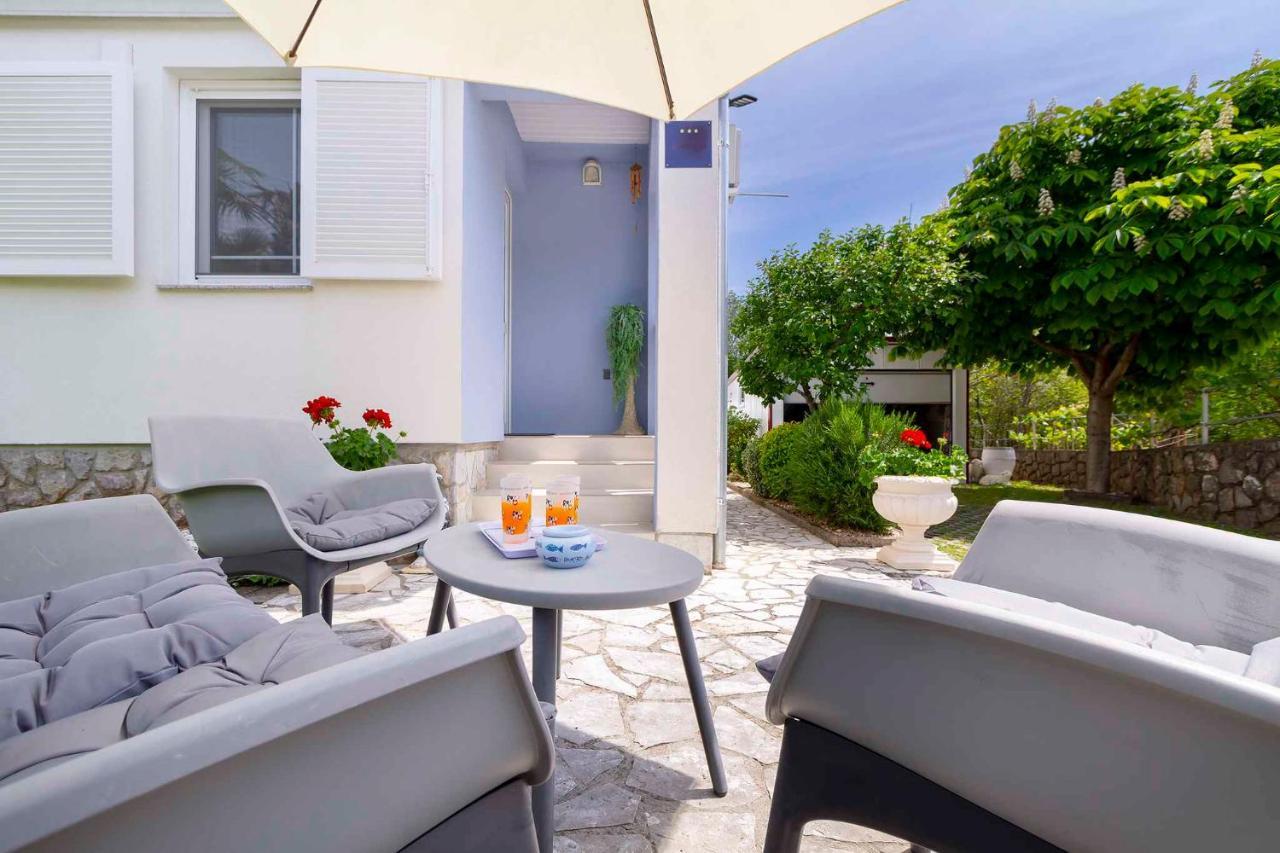Apartments In Silo/Insel Krk 13443 Exterior photo